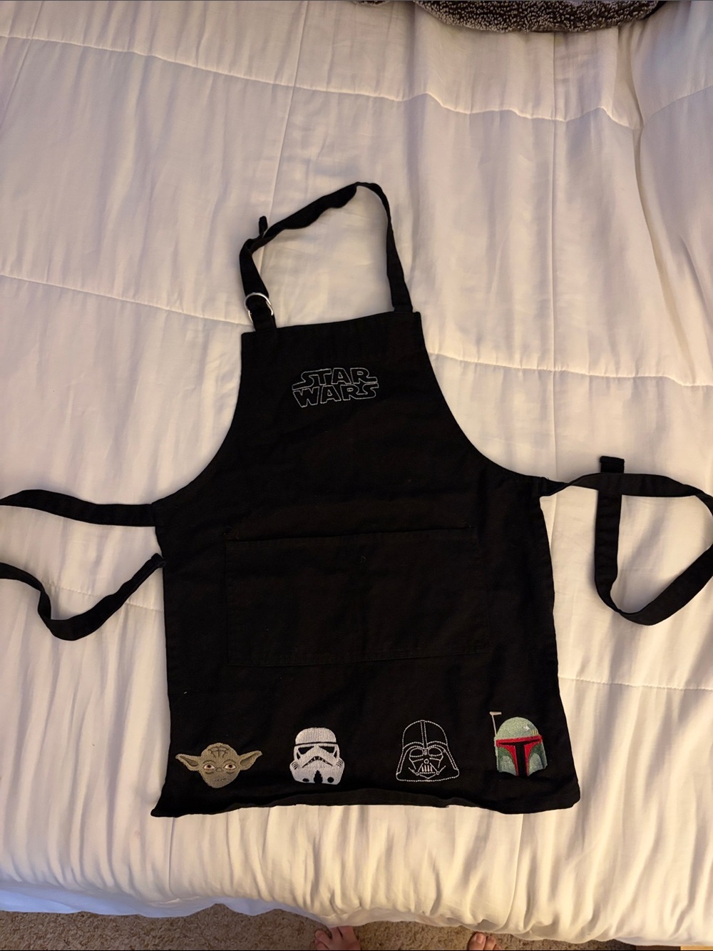 Williams Sonoma 100% Cotton Star Wars Embroidered Black Apron Kids Size W/Pocket